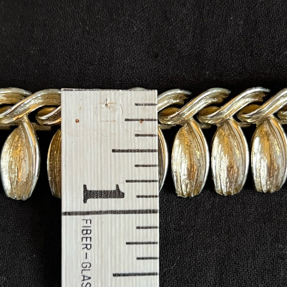 Vintage Choker - Picture 5 of 9